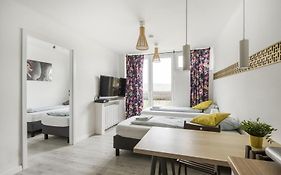 Labo Apartment Graniczna